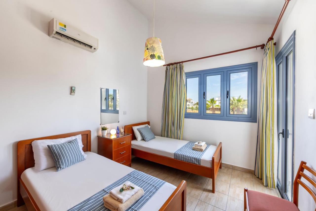 Villa Nora Protaras Exterior photo